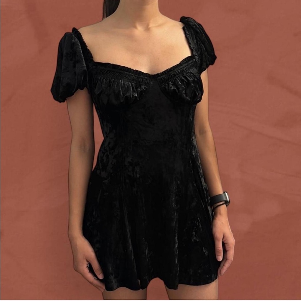 VELVET DRESS